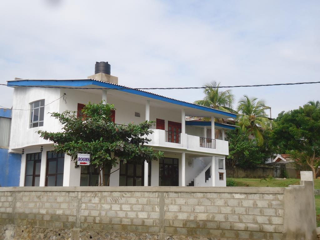 Masha Beach Inn Tangalle Esterno foto