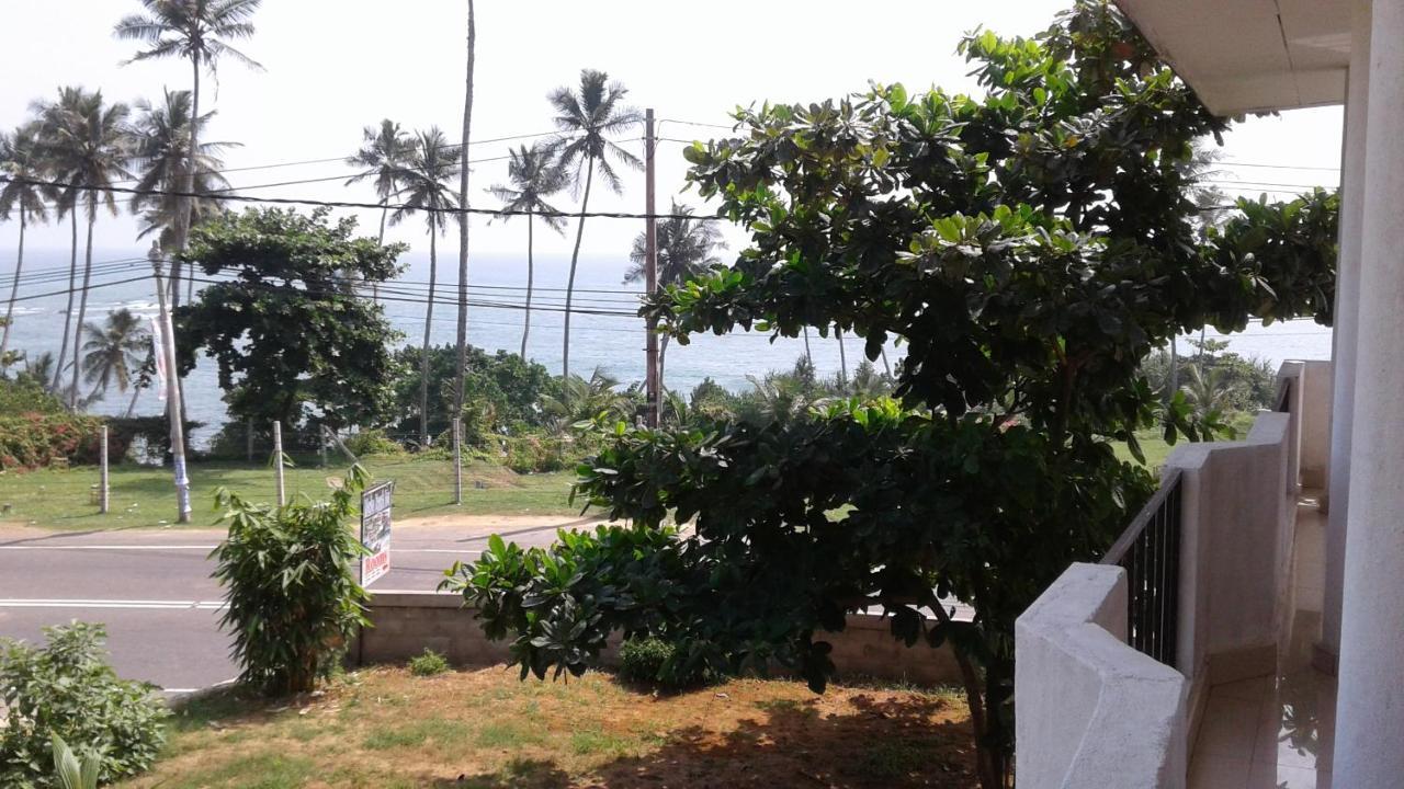 Masha Beach Inn Tangalle Esterno foto