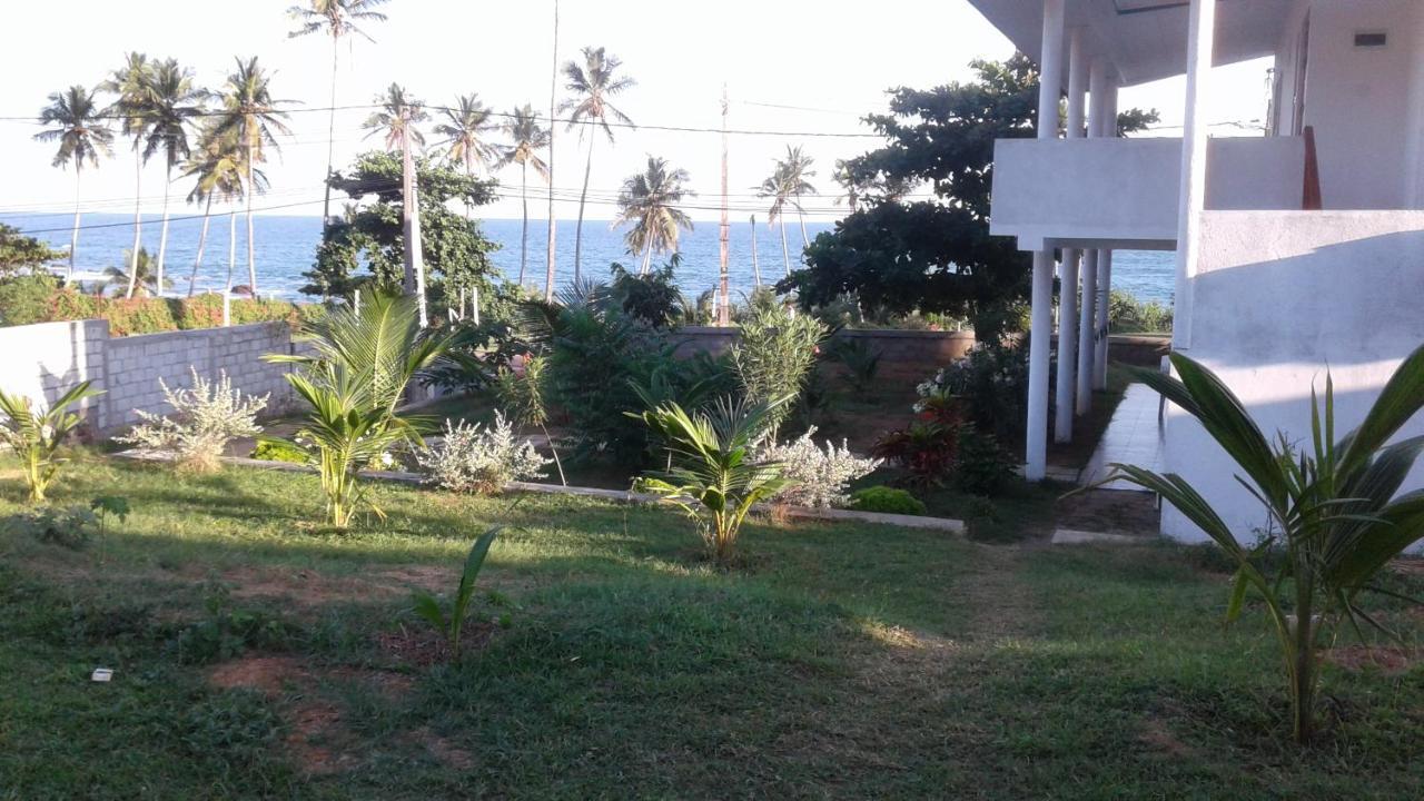 Masha Beach Inn Tangalle Esterno foto