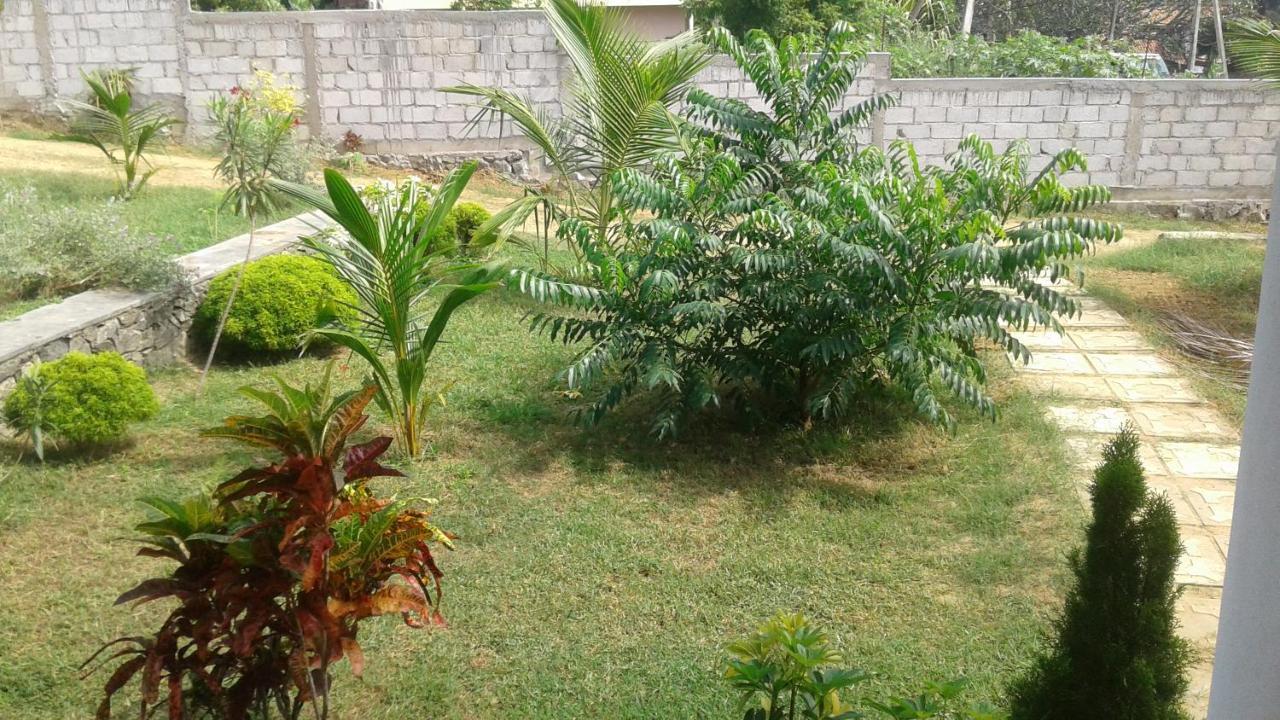 Masha Beach Inn Tangalle Esterno foto