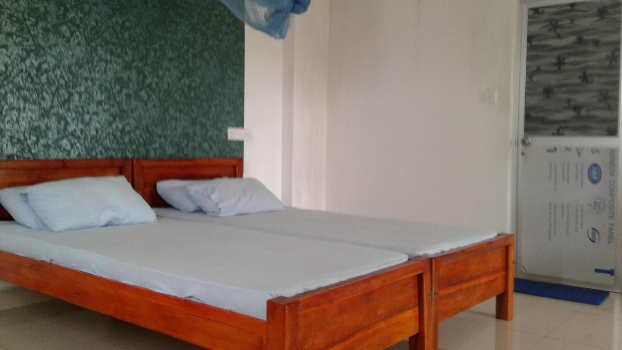Masha Beach Inn Tangalle Esterno foto